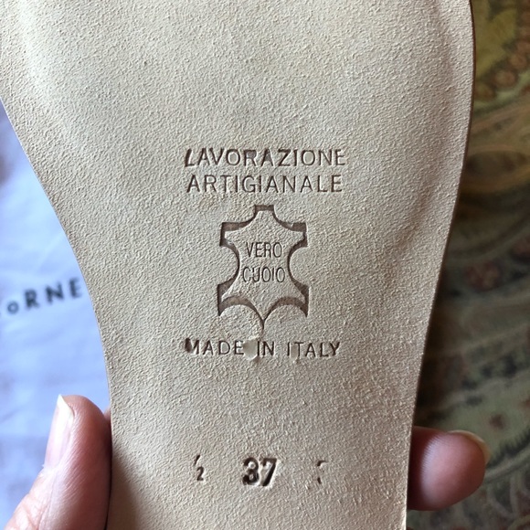 NWT Cornetti Italian Cannucce Fish Slides • Size 6 - Picture 8 of 11